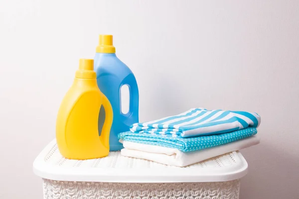 Stack Colored Laundry Washing Gels Yellow Blue Bottles White Plastic — Stock Photo, Image