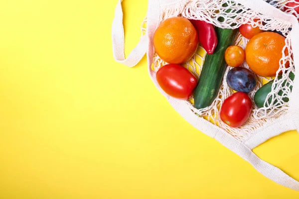 Épicerie Dans Des Sacs Écologiques Sacs Éco Naturels Avec Des — Photo