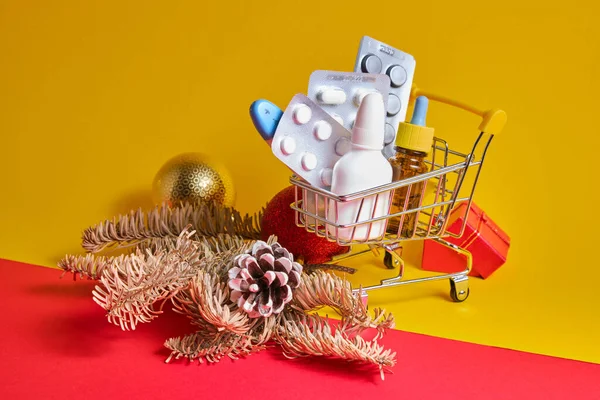 Shopping Cart Medicines Yellow Red Background Buying Medicines Christmas New — Stock Photo, Image