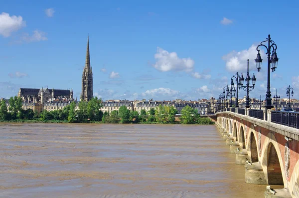 Velký Pohled Město Bordeaux Garonne Řeka Popředí Také Pont Pierre — Stock fotografie