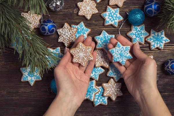 Christmas Gingerbread Snowflake Cookies Decorated Icing Female Hands Christmas New — Stock Photo, Image