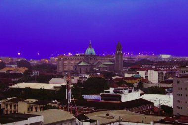 Gece güzel katedral