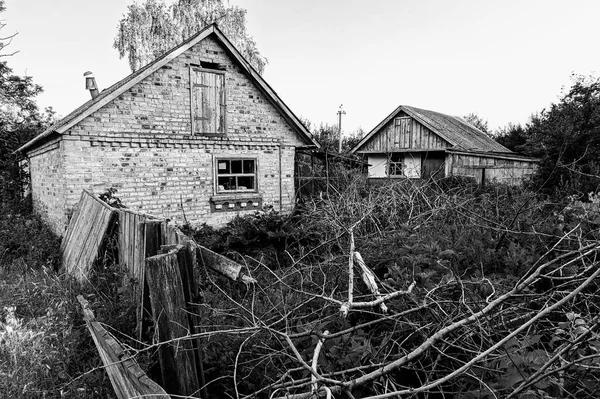 Opuszczone Stare Domy Wsi Ukraina — Zdjęcie stockowe