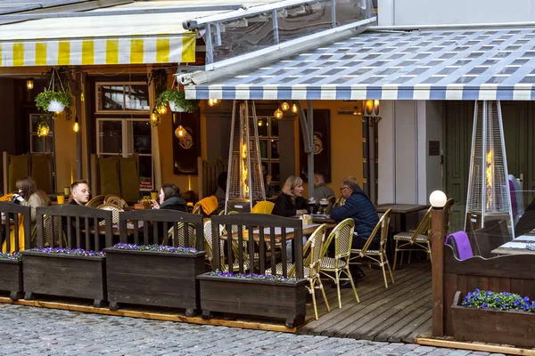 Ruhe im Food Court. — Stockfoto