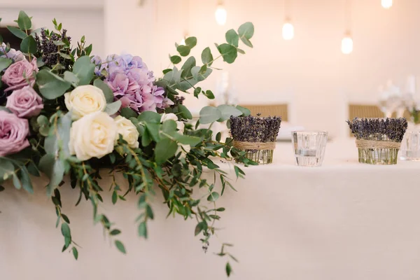 Dekoration einer Hochzeit Lavendel — Stockfoto