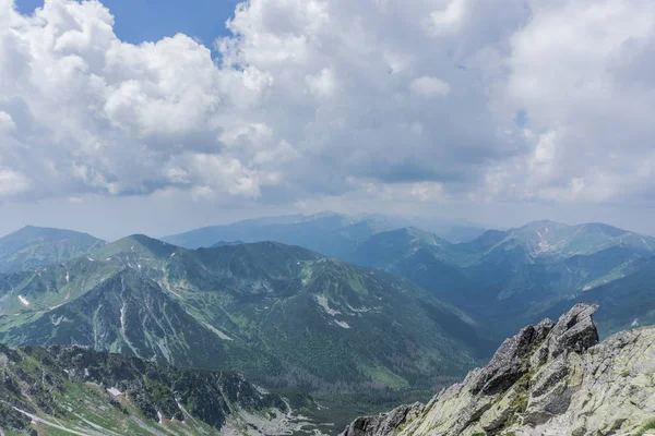 Peisaj Montan Stâncos Cer Albastru Frumos Parcul Național Tatra Polonia — Fotografie, imagine de stoc