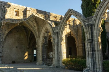 Girne/KKTC - Şubat 2019: Kuzey Kıbrıs Bellapais Manastırı.