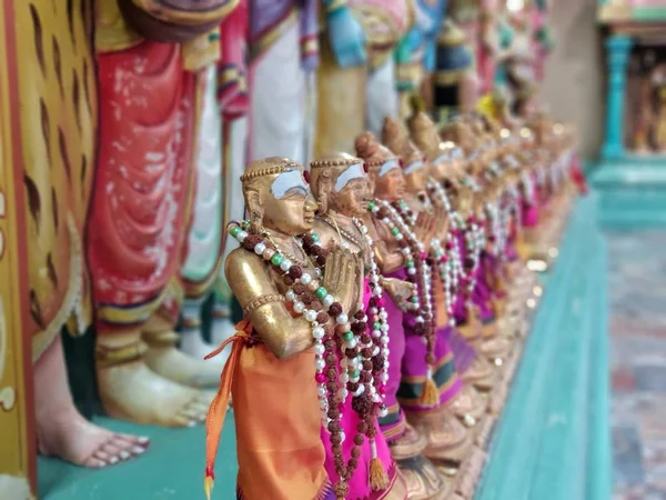 Kuala Lumpur, Malezya - Ocak 2019: Sri Maha Mariamman Tapınağı'nın İçinde