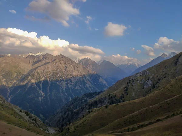 Trans Ili Alatau Είναι Οροσειρά Του Συστήματος Tien Shan Στο — Φωτογραφία Αρχείου