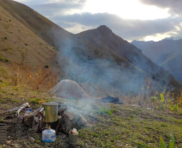 Trans Ili Alatau Cordilheira Sistema Tien Shan Cazaquistão Perto Cidade — Fotografia de Stock