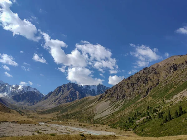 Trans Ili Alatau Chaîne Montagnes Système Tien Shan Kazakhstan Près — Photo