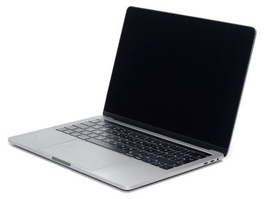 Laptop ile siyah ekran ve yeni tasarım, beyaz bir arka plan üzerinde izole.