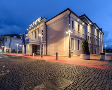Akşam Caorle İtalya Townhall
