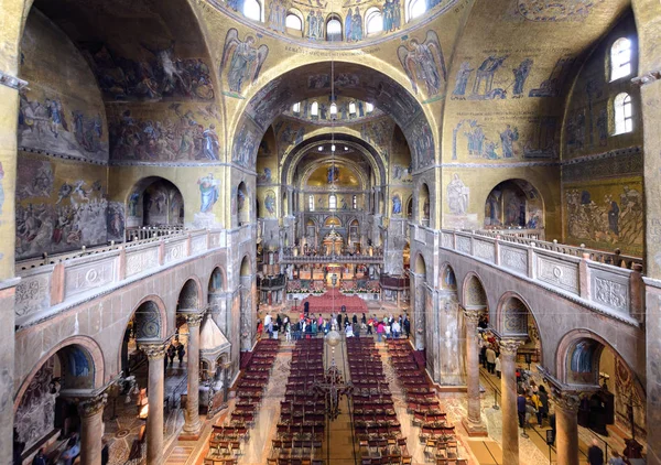 Interior da "Basílica de San Marco " — Fotografia de Stock