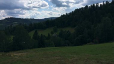 Wisla yakınlarındaki silezya beskids telesiyej timelapse