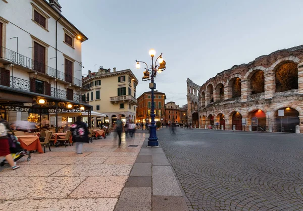 Arena romana en Verona al atardecer — Foto de Stock