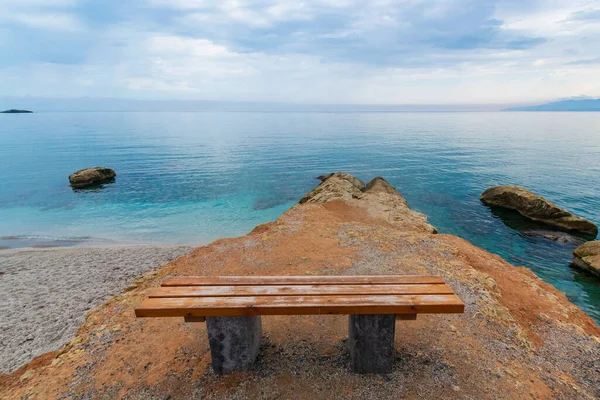 Símbolo Soledad Banco Solitario Playa Isla Creta Hora Del Atardecer — Foto de Stock