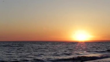 Gün batımında deniz