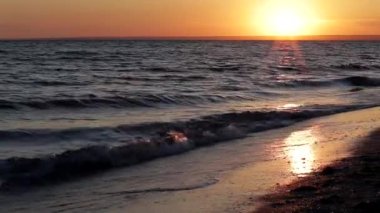 Gün batımında deniz