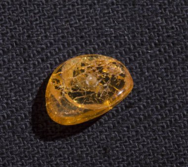 kehribar ürünleri, açık renkli, el işi, el sanatları, işlemeli, kehribar iş, el yapımı, el sanatları el