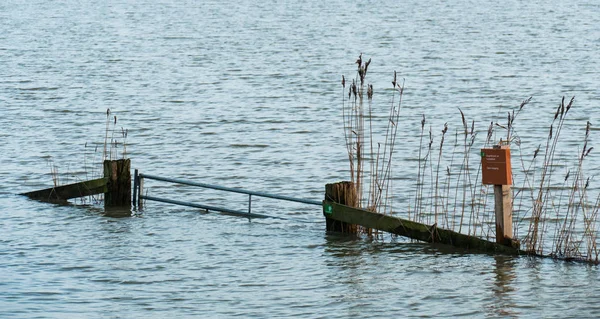 Hardinxveld Holanda 2018 Portão Com Palhetas Placa Dizendo Área Descanso — Fotografia de Stock