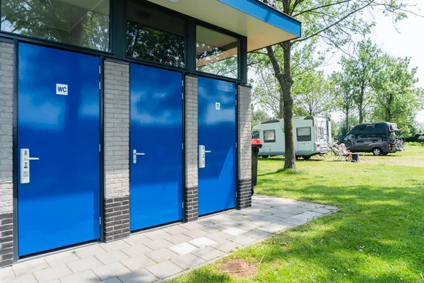 Mobil konut park yeri hizmet binaları