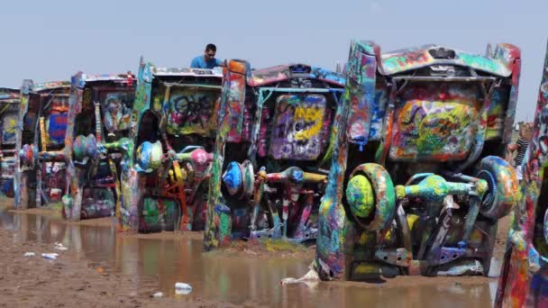 Αμαρίγιο Τέξας Ηπα Ιουλίου 2018 Cadillac Ranch Εγκατάσταση Τέχνης Στο — Αρχείο Βίντεο