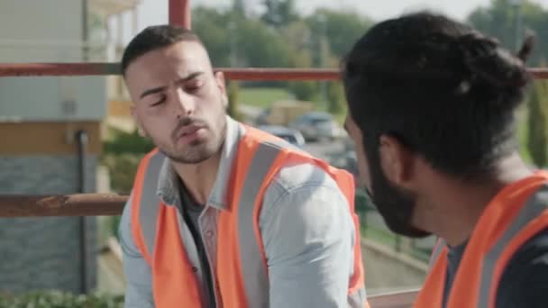 Les Gens Qui Travaillent Sur Chantier Hommes Travail Dans Une — Video