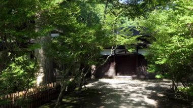 Kakunodate / Japonya - Temmuz 2019: Kakunodate, Akita Bölgesi, Japonya, Asya 'daki Odano samuray evi. Turistler için bahçeli geleneksel Japon binası. Asya kültürü ve geleneği