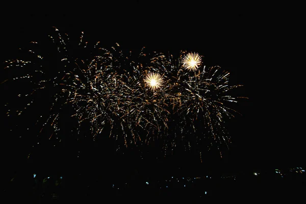 Vídeo Fuegos Artificiales Reales Deep Black Background Sky Festival Futuristic — Foto de Stock