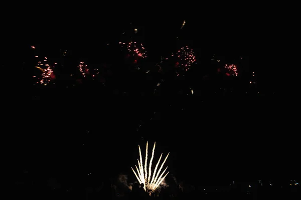 Real Fireworks Deep Black Background Sky Futuristic Fireworks Festival Show — Stock Photo, Image