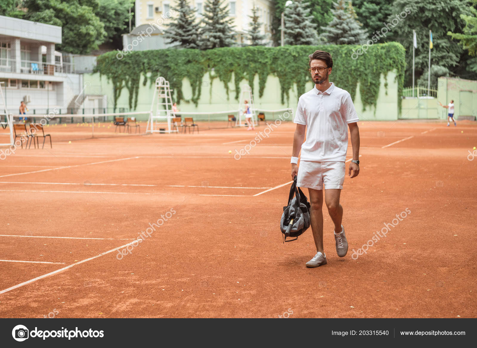 walking tennis