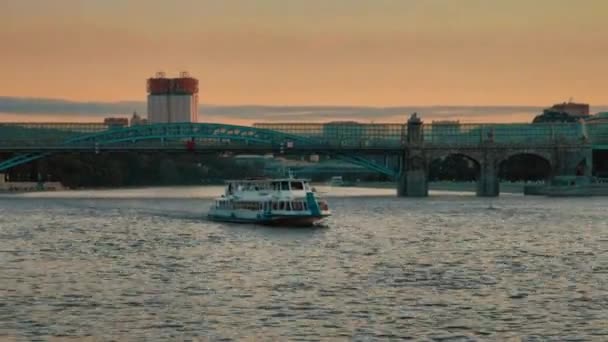 Tramonto sul fiume Timelapse hdr Filmato Stock