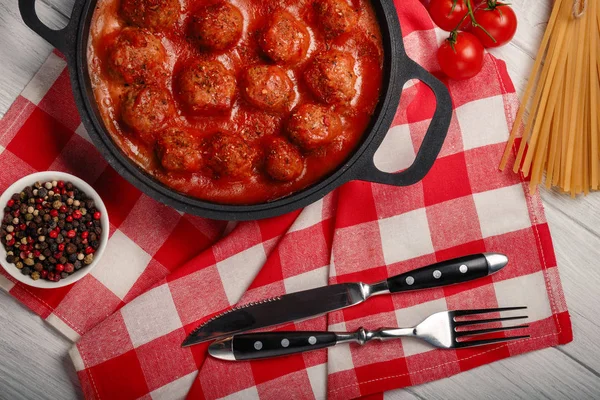 Meatballs Tomato Sauce Spices Frying Pan White Wooden Board Top — Stock Photo, Image