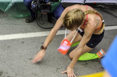 Maraton büyük irade gerektirir ve dayanıklılık atlet bitirmek son gücü düştü