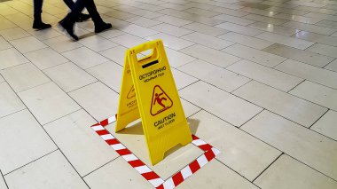 İşaretçi bir uyarı 