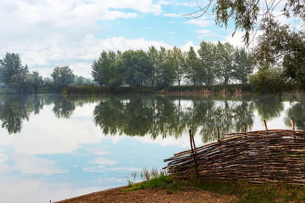 Lago Livre Grande Descanso Pesca Passeios Barco Bétulas Brancas Redor — Fotografia de Stock