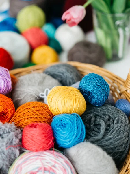 Color Yarn Knitting Knitting Needles Basket Colorful Yarn — Stock Photo, Image