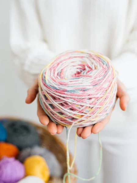 Pretty Young Woman Holding Wool Yarn — Stock Photo, Image