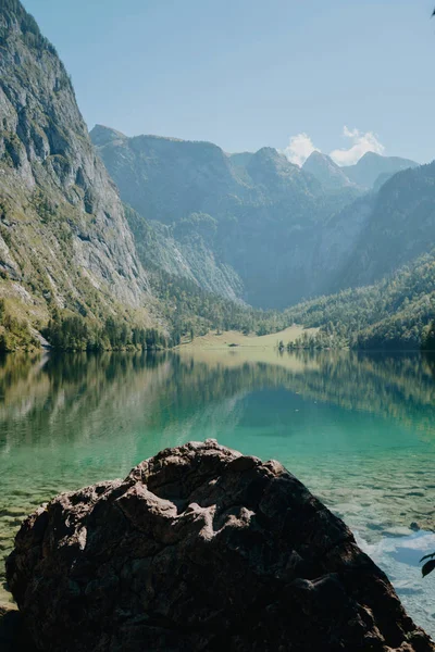 Lago Obersee Cénico Parque Nacional Berchtesgadener Vista Rocha Belo Lago — Fotografia de Stock