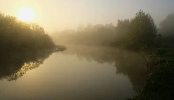 Mañana Brumosa Amanecer Fuera Ciudad Será Día Cálido —  Fotos de Stock