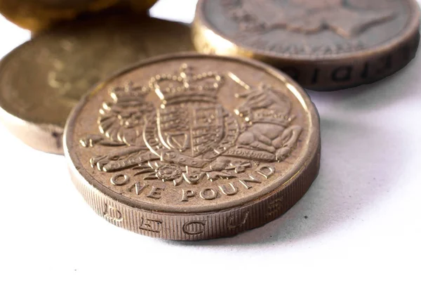 Одна Фунтова Монета Ізольована Білому Тлі — стокове фото