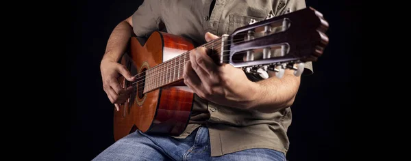 Guitarrista Flamenco Toca Música Músico Masculino Toca Guitarra Clássica Beautifull — Fotografia de Stock