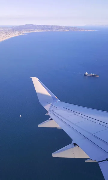 Vista Avião Oceano Azul Oceano Pacífico Uma Costa Desértica Califórnia — Fotografia de Stock
