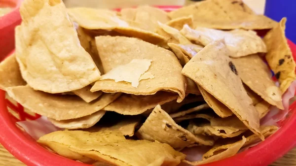 Läcker Krispigt Totopos Eller Hårda Tortillachips Typisk Traditionell Mexikansk Mat — Stockfoto