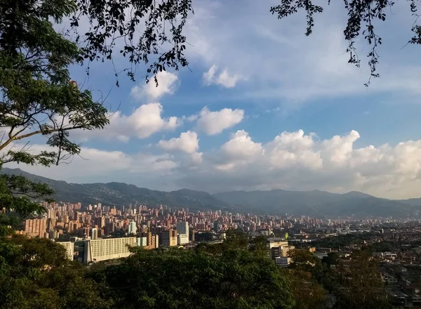 Panoramic Poblado Колумбійські Міста Медельїн Перегляд Нав Язування Гір Хмарочосів — стокове фото