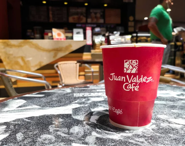 Copa Capuchino Sobre Una Mesa Café Juan Valdez — Foto de Stock