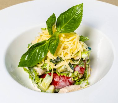 Lezzetli sebze salatası. Kapatın.