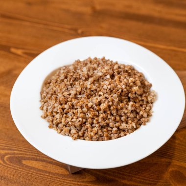 Lezzetli karabuğday eti yakın.