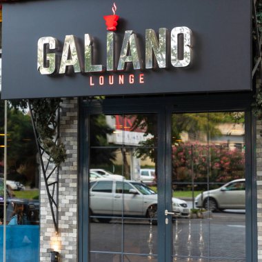 Güzel restoranın dış görünüşü